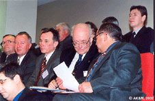 12.gif (26132 bytes)